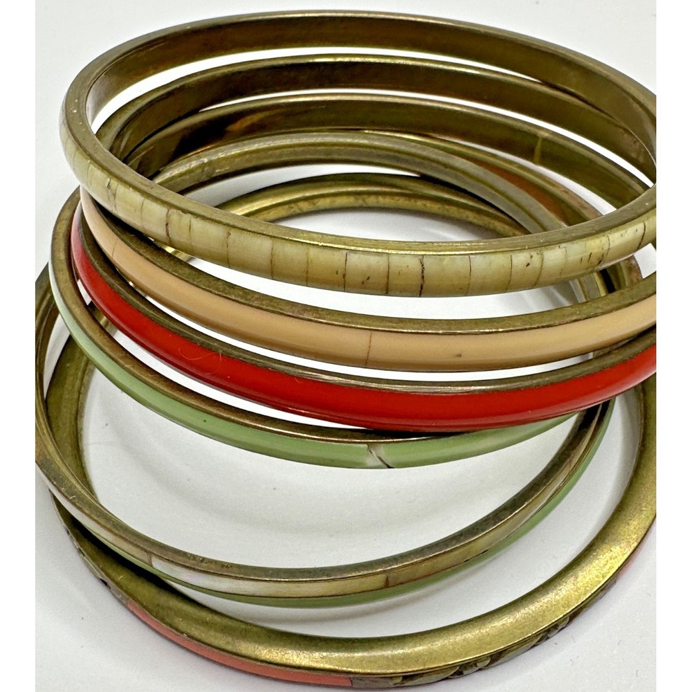 VTG Brass Bangles Shell MOP Green Red Orange Stackable Bracelets Set of 7 - Picture 2 of 5